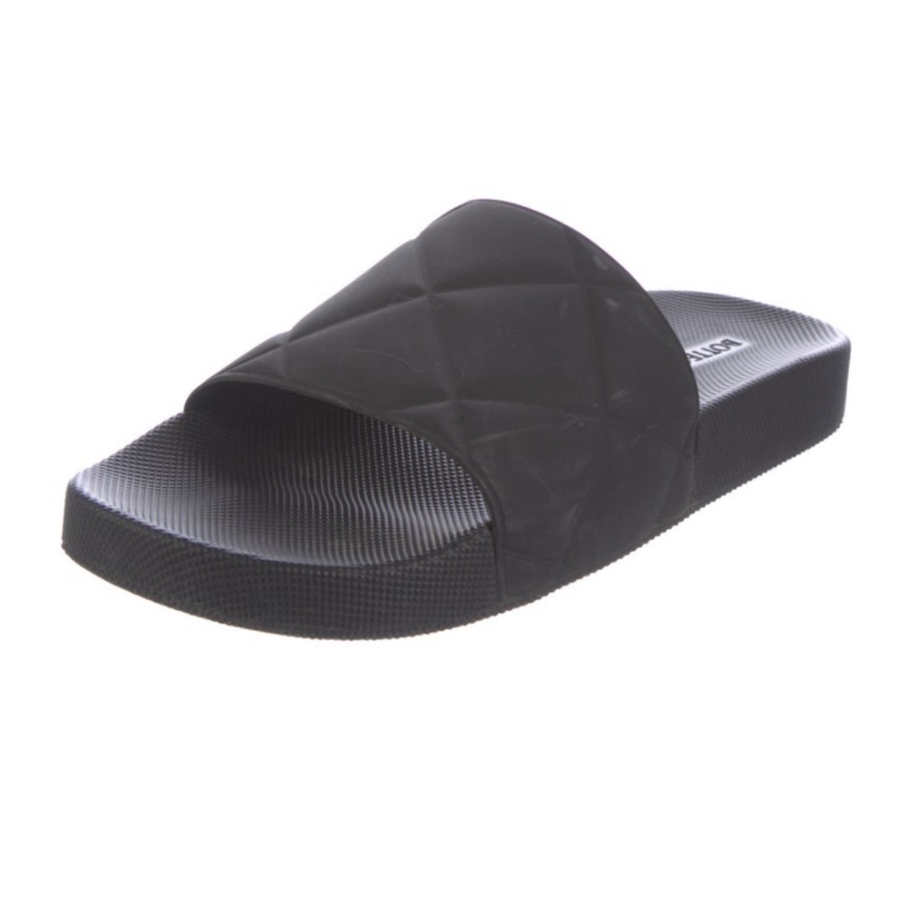 Bottega Veneta Quilted Pattern Rubber Slides